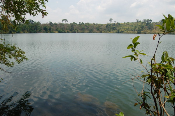 Yeak Laom volcanic lake